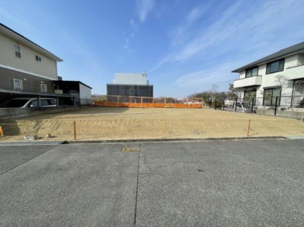 陽当たり・通風良好な土地です♪