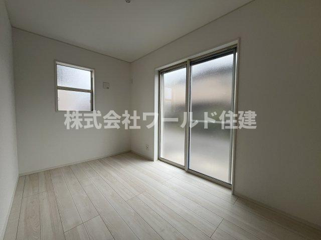 LDKから続いているので、お子さまの遊び場やお昼寝スペースにぴったりです