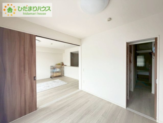 洋室と寝室がつながっています！