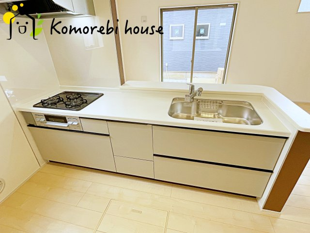 コンパクトなキッチンで掃除もラクラク