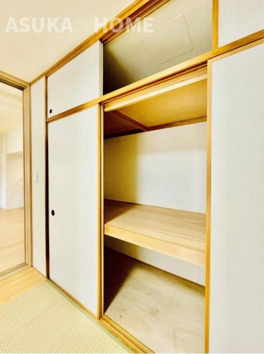 お布団の収納にはやっぱり和室収納が使いやすいですよ。