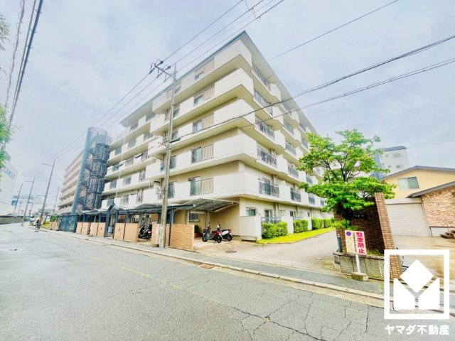 外観：326000182100