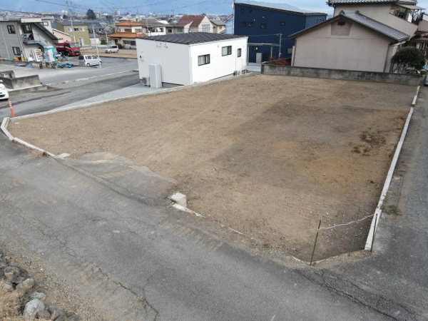 【南アルプス市山寺　売地の外観】