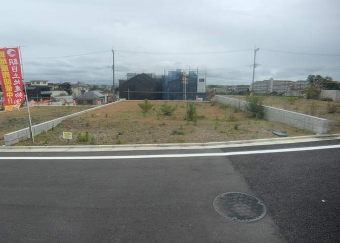 土地探しをしていると都市計画区域という言葉を目にすると思います。法律によって、都道府県知事や国土交通大臣が指定するエリアのことを指しており、都市計画区域は市街化区域と市街化調整区域に分けられています。