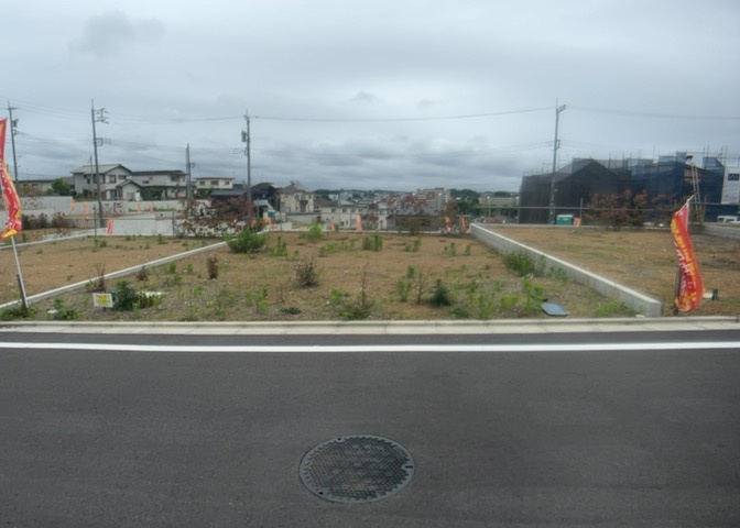 最寄り駅が近いなどの交通アクセスが良い土地だと暮らしやすいですよね。通勤・通学の観点から土地を選ぶことも大切です！自身や家族のライフワークからあったの物件を探しましょう！当社営業がお力になります！