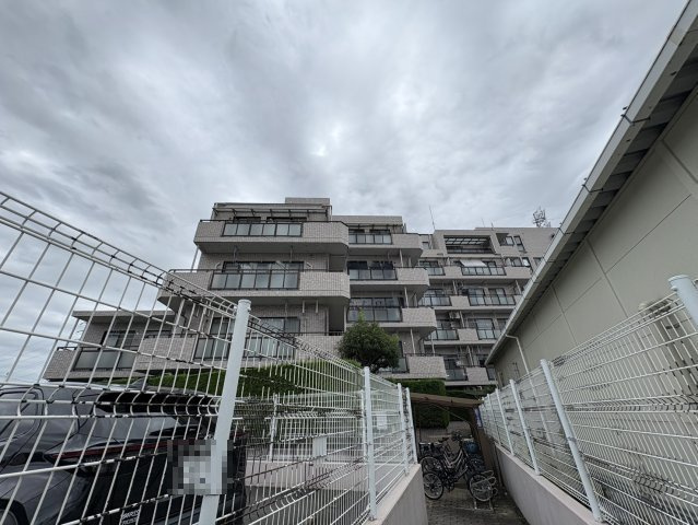 最上階7階部分で陽当たり・眺望・通風良好！全居室に収納がある3ＬＤＫ！