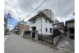 田中町1丁目　古家付き土地の外観