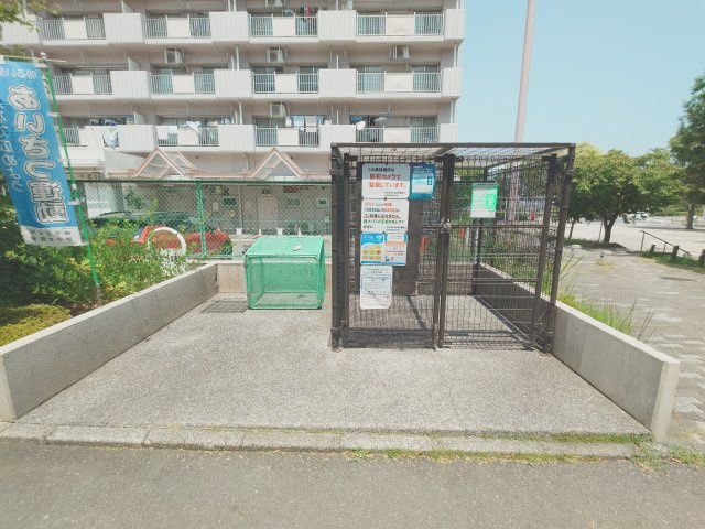 ゴミ捨て場