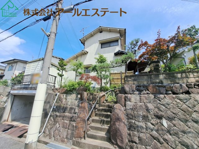 外観：328000489360