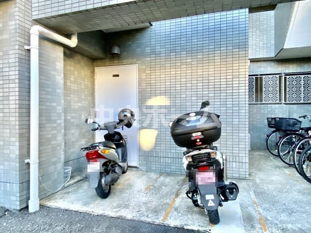 バイク置場