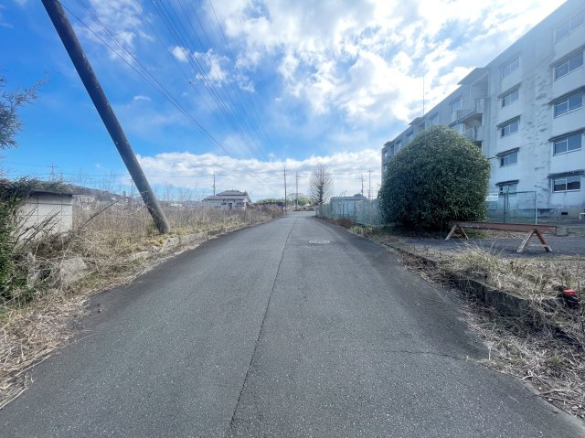 前面道路：（南側）幅員5.8m