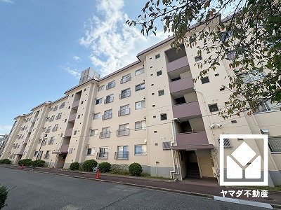 外観：328000621106