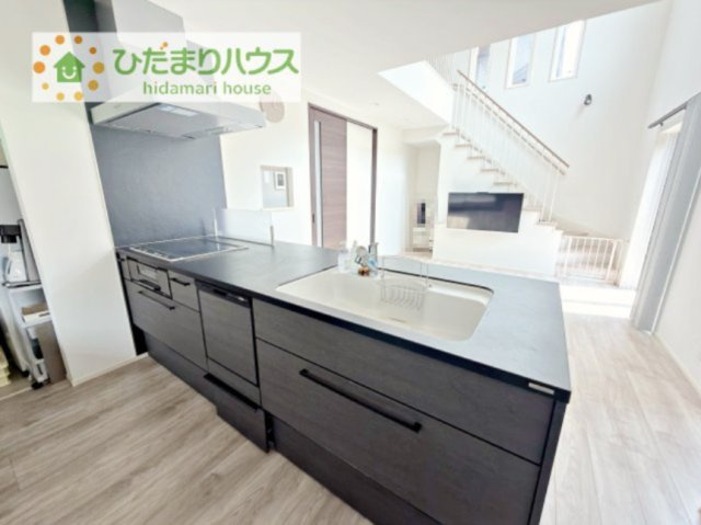 お子様も自然とお手伝いができる、オープンキッチンで、ママも大助かり(^^♪