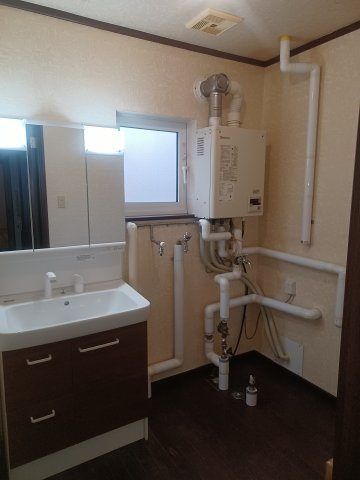 使いやすい独立洗面台です