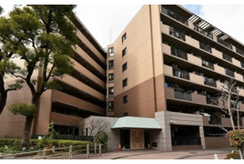 フォルスコート川崎グランテールの外観
