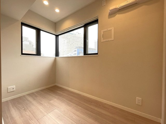 シンプルな洋室は、幅広い用途でお使いいただけます。　