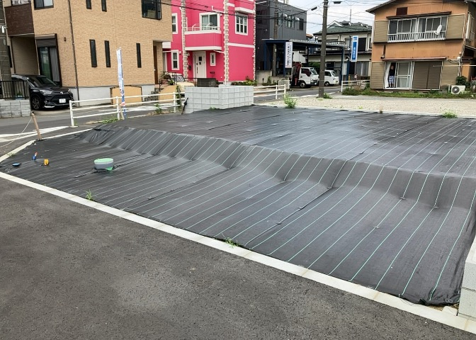土地探しをしていると都市計画区域という言葉を目にすると思います。法律によって、都道府県知事や国土交通大臣が指定するエリアのことを指しており、都市計画区域は市街化区域と市街化調整区域に分けられています。