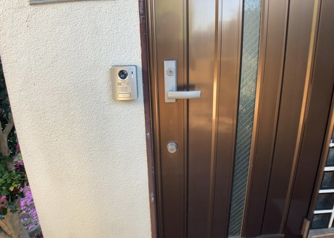 当然のことではありますが、オートロックやセンサーライト、ホームセキュリティーなどの防犯設備があれば、小さいお子様がいるご家庭も安心ですよね！まず物件購入の際は、防犯設備もチェックするようにしましょう。