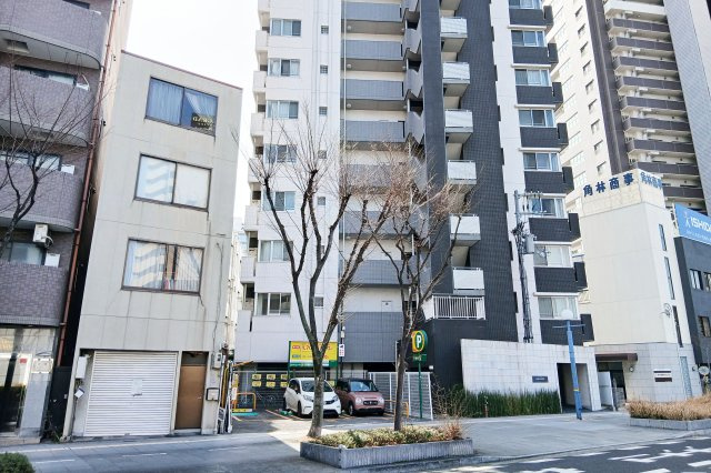 外観：327002162904