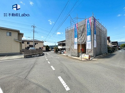 完成へ向けて進行中の現地写真です。