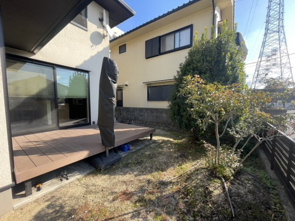 【高美台　土地建物の庭】