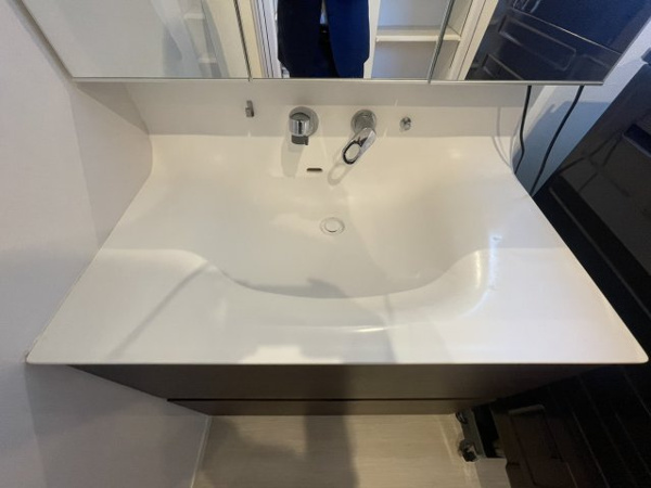 【高美台　土地建物の独立洗面台】