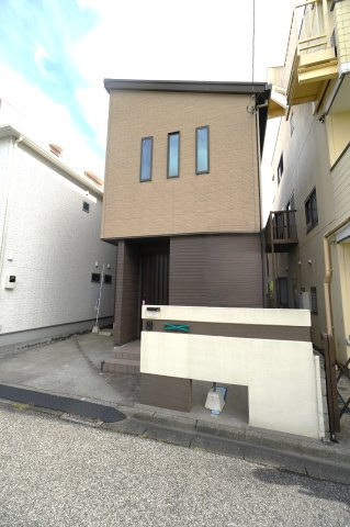 外観：311002383334