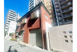 大阪市西区江戸堀３丁目の外観