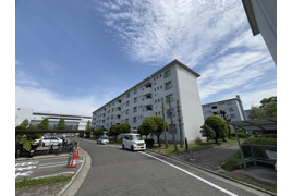 浅香山住宅壱参号棟の外観
