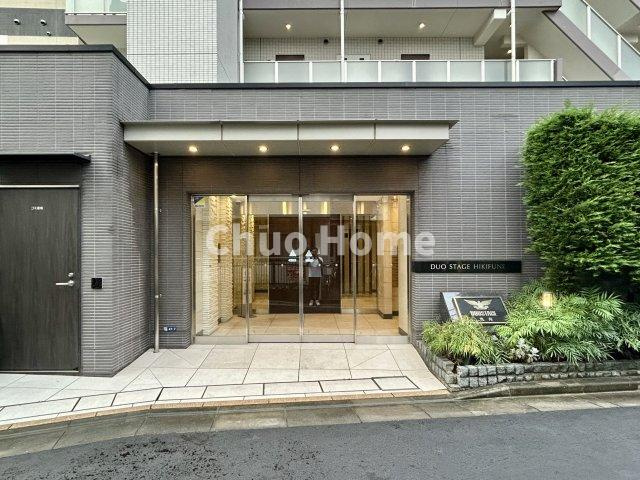 【エントランス】マンションのエントランスは、その物件の印象を決める、顔とも言える場所です。毎日通る場所ですからきれいなのが一番です。