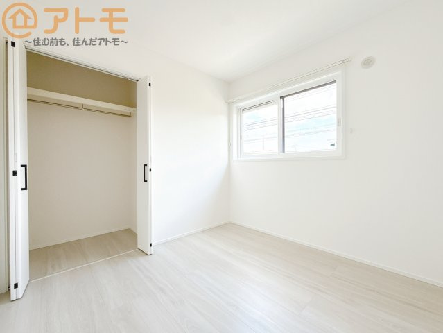 収納家具を減らせるクローゼット♪