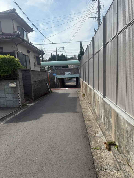 【境川二丁目（4期）の前面道路含む現地写真】