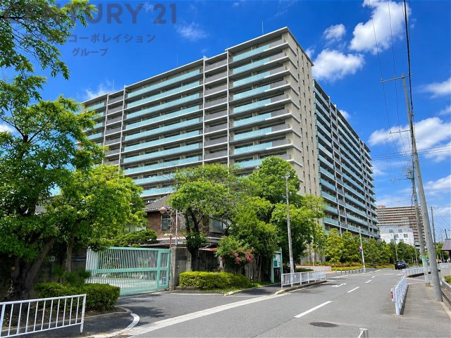 当日見学予約受付中。ご予約は弊社サイトからが便利です♪