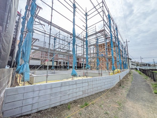 ～控除や減税で優遇の長期優良住宅　2台駐車可能カースペース有り～