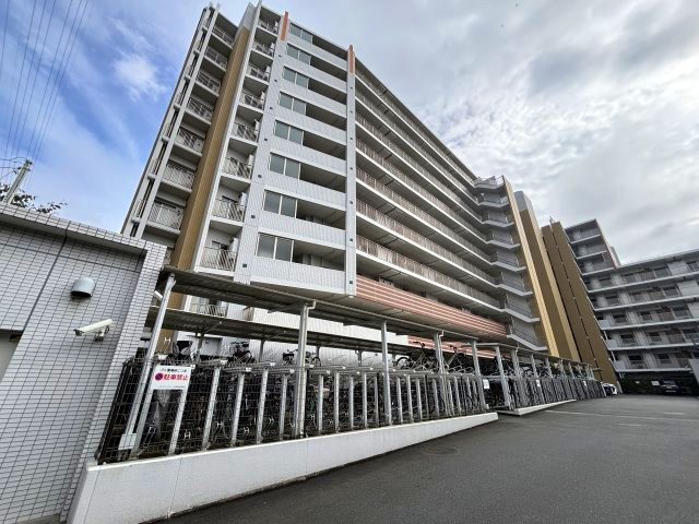 北西側の外観。　