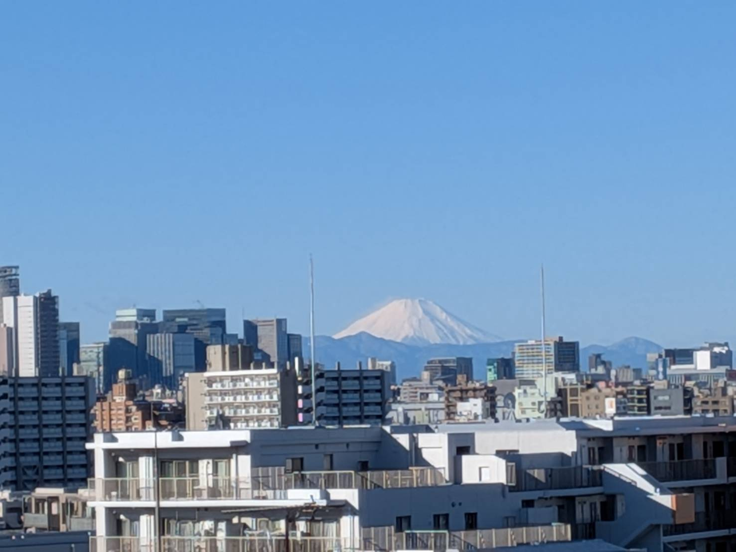 南西側眺望　富士山をご覧頂けます！