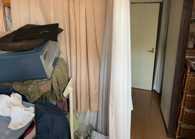 直線タイプはLとDKを一直線に並べた形で対面キッチンのタイプです。一般的なのでよく見かけるかもしれません。直線タイプに似た直接アイランドタイプは、キッチンとダイニングの間に壁がない分広く感じられます。