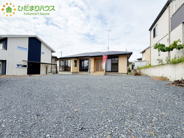 駐車場5台止められます(^^♪
