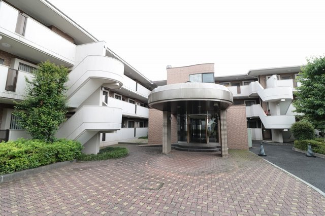 「保谷」駅は有楽町線・副都心線への直通列車も実施しており都心部へのアクセス良好。