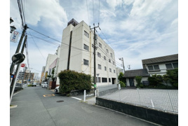 安浦町2丁目借地権付き建物　ホテルの外観