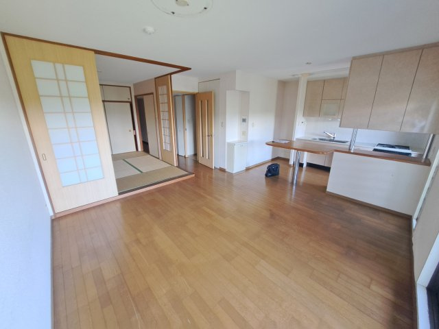 [リビング]　リフォーム実施前