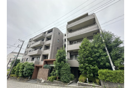 ヒルズ市ヶ尾ブライトステージの外観