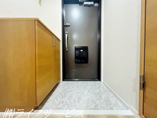 玄関／シューズボックス新調（入居前・2024年6月撮影）