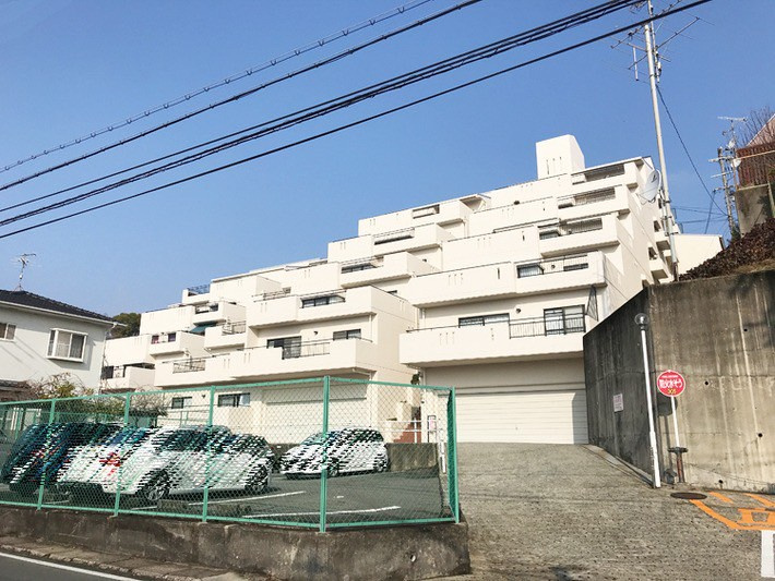 外観：328000513002