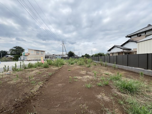 土地面積約50坪・自由設計で夢のマイホーム！希望の間取りが叶いやすい整形地！
