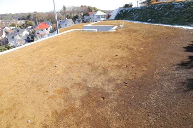家を建てる前提で土地を探している場合、地盤の丈夫さは譲れない条件の一つです。地盤が脆弱だと追加工事が必要となります。また、過去に地盤沈下や液状化現象を起こした土地は、できるだけ避けた方がいいでしょう。