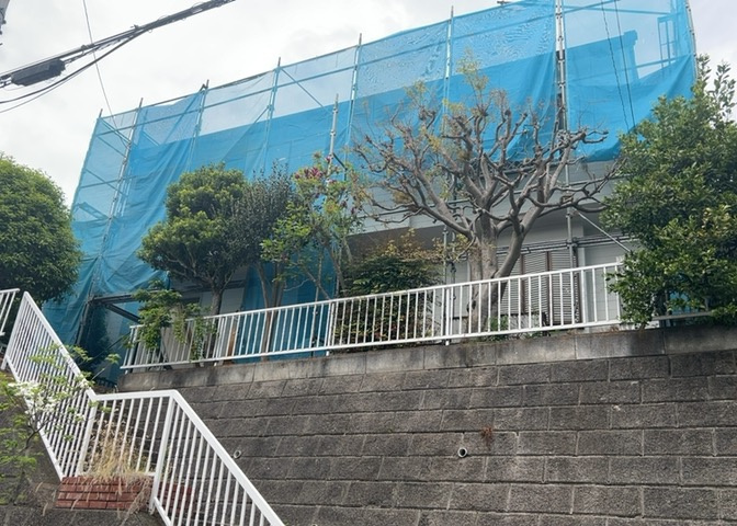 隣家の土地はどうなっているのか、生活利便施設が近くにあるのか、学校まで近いかなど、お客様のライフスタイルにあわせたイメージが重要です。また、近くにあると困る施設が近くにないかも確認するといいでしょう。