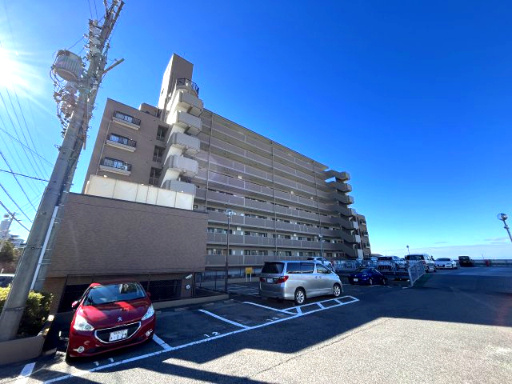 平成7年築の分譲マンションです