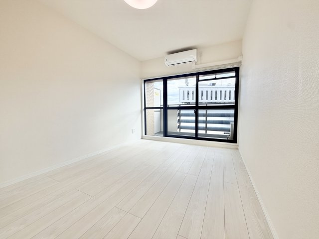 洋室約6.7帖