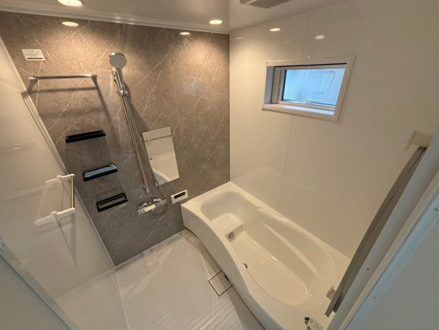 お風呂で日々の疲れを落としましょう